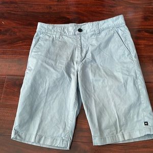 O’Neill green flat front shorts, standard fit, size 31